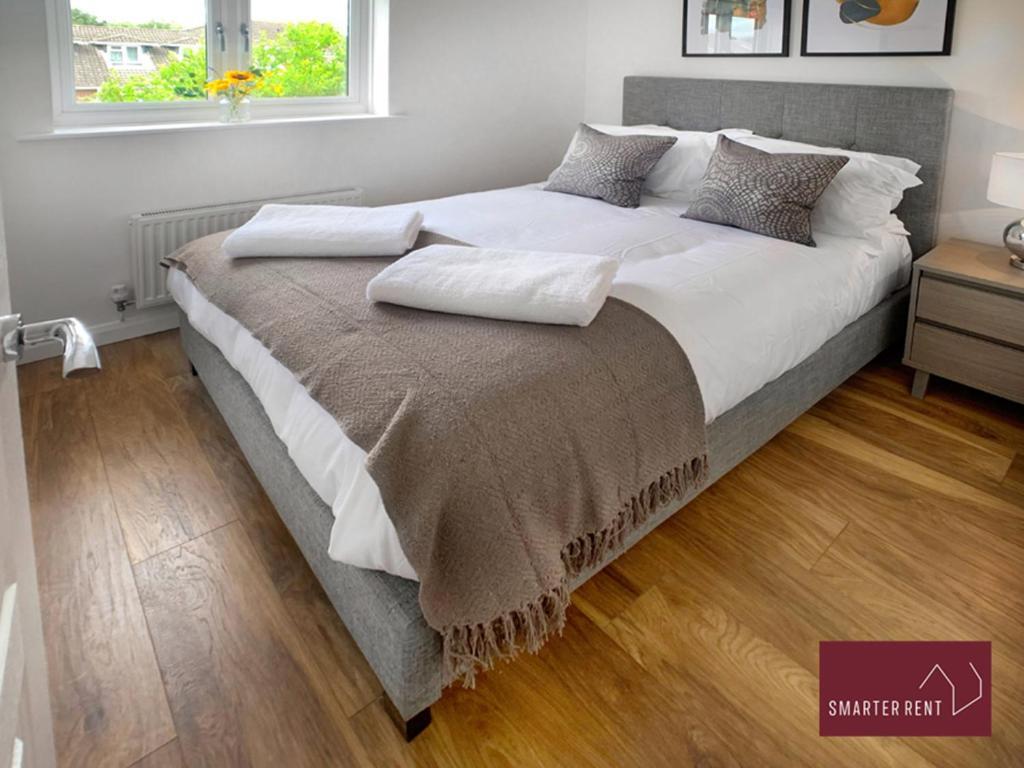 Guildford - 2 Bedroom House West Clandon 外观 照片